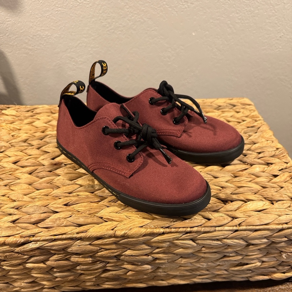 NWOT Dr. Martens Soho Canvas Sneakers Cherry Red Flat Lightweight Youth 4